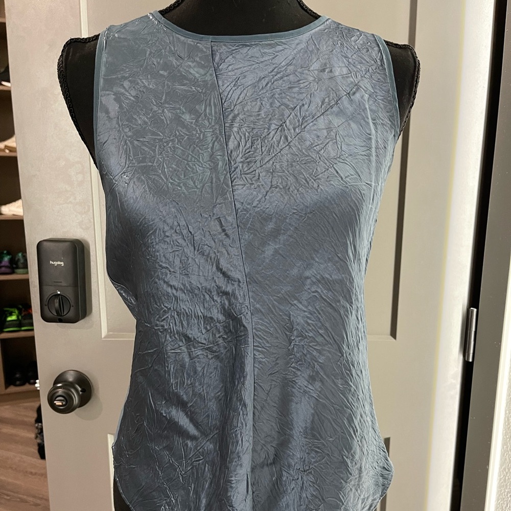 Vince Women Tank Top